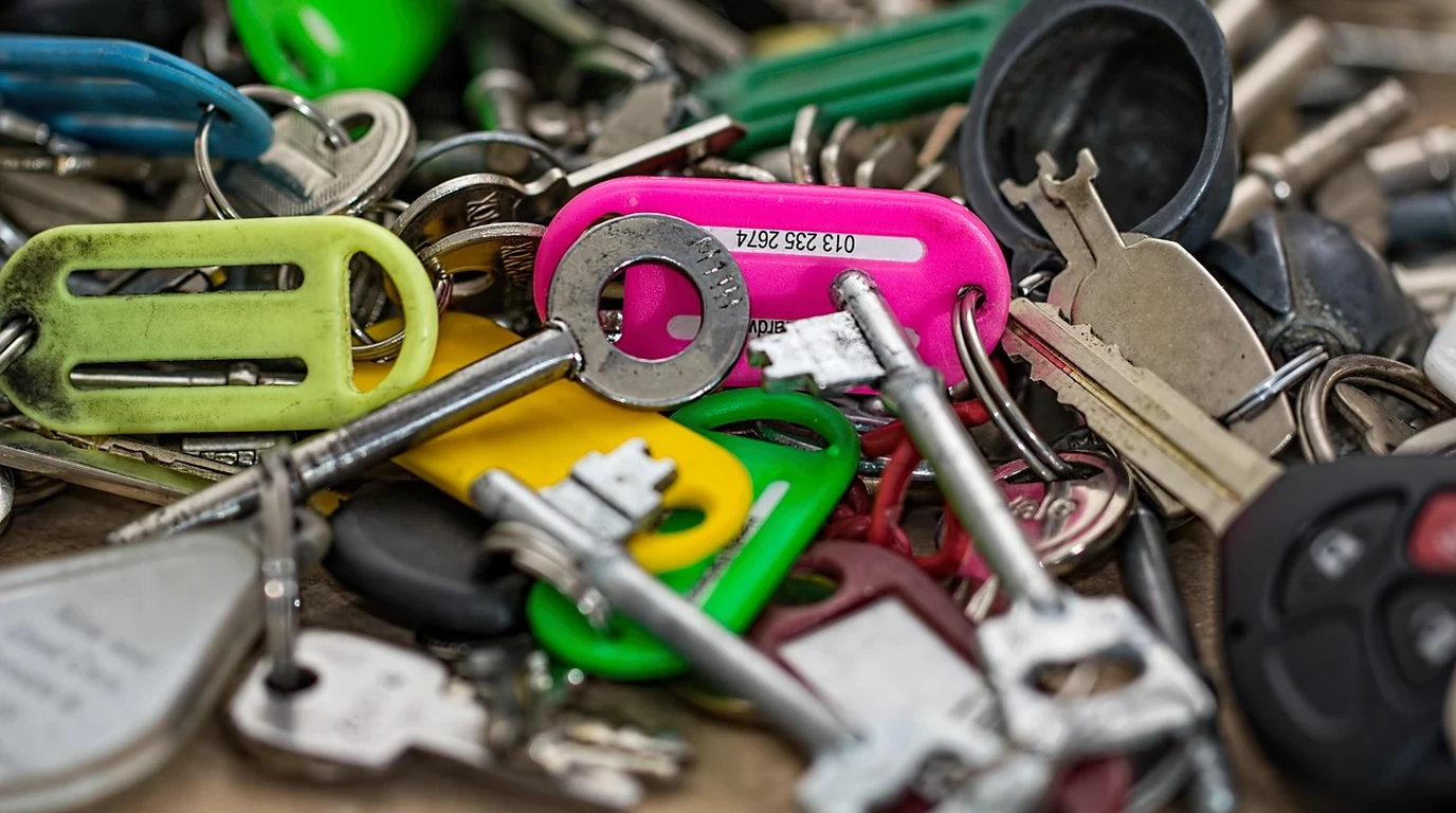 infisical-vs-hashicorp-vault-kubernetes-secrets-guide